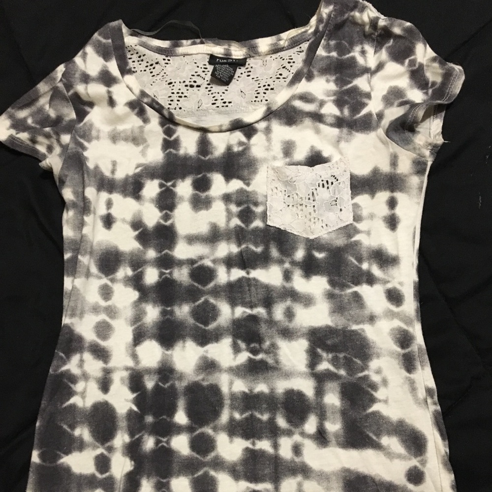 Medium tye dye crop top with lace detail